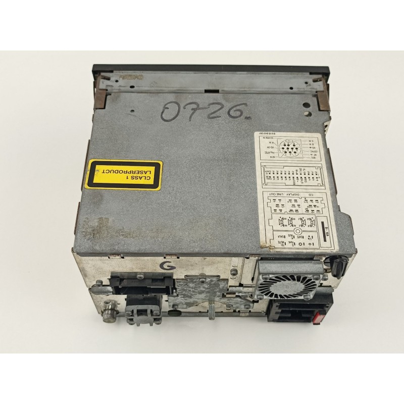 Recambio de radio cd/mp3 para volkswagen passat variant (3b6) 2.3 vr5 4motion referencia OEM IAM 3B0035192E 8618842087 