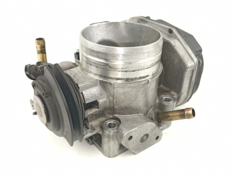 Recambio de caja mariposa para seat leon (1m1) 1.8 20v referencia OEM IAM 06A133064M 408237111015 