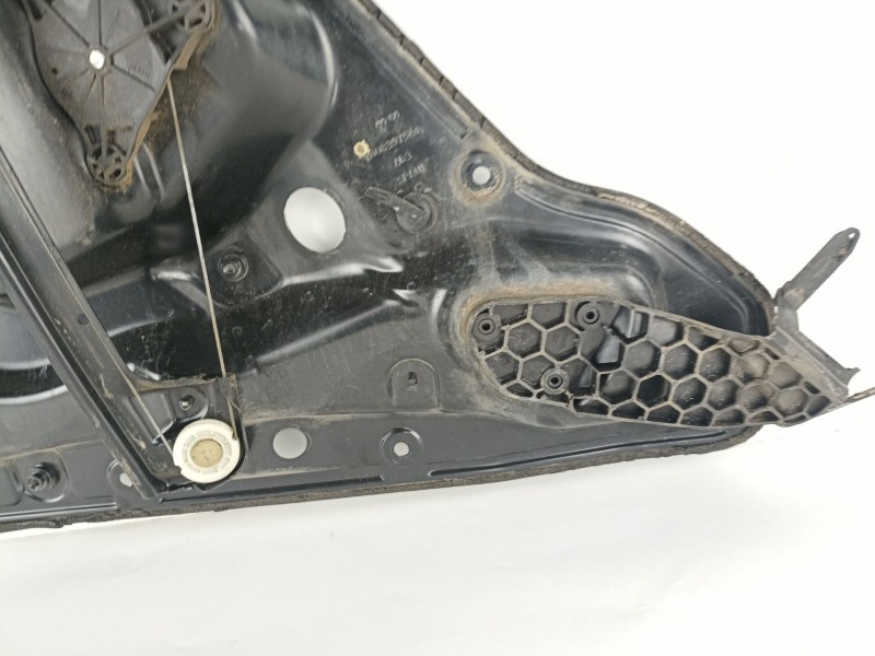 Recambio de elevalunas trasero derecho para seat leon (1m1) 1.8 20v referencia OEM IAM 1M0839730F 1J4959812C 1M0839756F