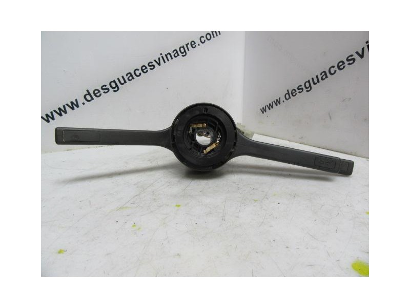 Recambio de mando luces y limpias : seat terra : 1.3 d -mn (44,87cv) [1991] para seat terra 1.3 d -mn referencia OEM IAM   