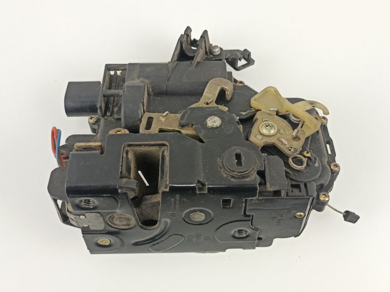 Recambio de cerradura puerta trasera derecha para seat leon (1m1) 1.8 20v referencia OEM IAM 3B4839016A  