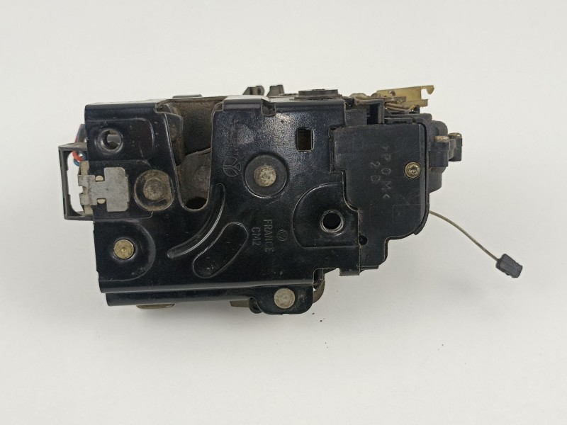 Recambio de cerradura puerta trasera derecha para seat leon (1m1) 1.8 20v referencia OEM IAM 3B4839016A  