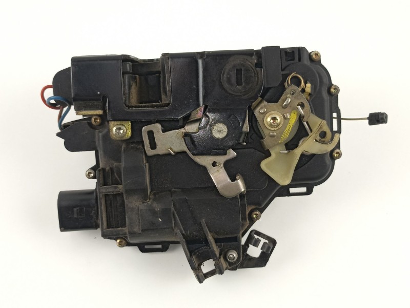 Recambio de cerradura puerta trasera izquierda para seat leon (1m1) 1.8 20v referencia OEM IAM 3B4839015A  