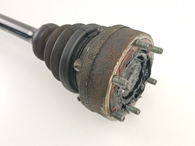 Recambio de transmision trasera izquierda para volkswagen passat variant (3b6) 2.3 vr5 4motion referencia OEM IAM 8E0501203M  