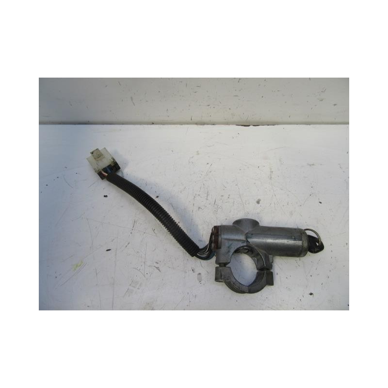 Recambio de antirrobo clausor arranque : nissan bluebird : 1.8 g -ca1.8 turbo (134,64cv)4p [1990] para nissan bluebird 1.8 g -ca