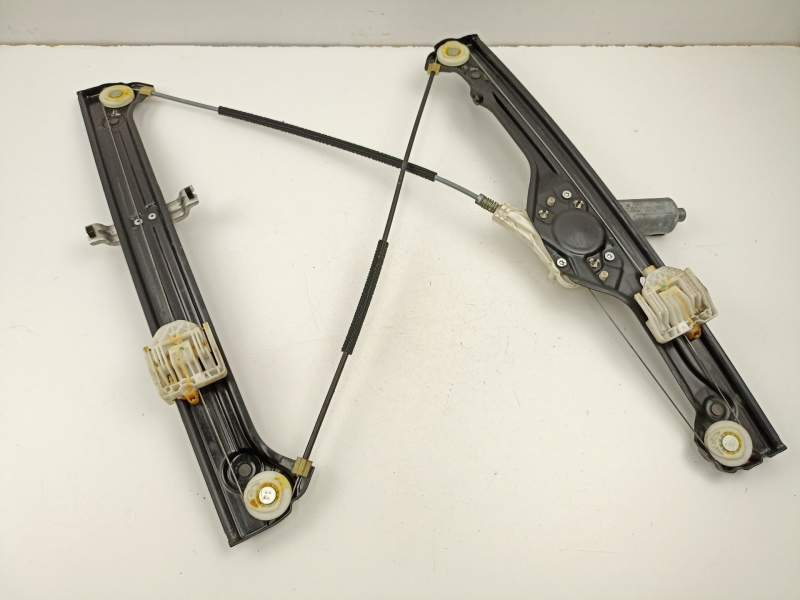 Recambio de elevalunas delantero derecho para bmw x5 (e70) xdrive 35 d referencia OEM IAM 51337166380  