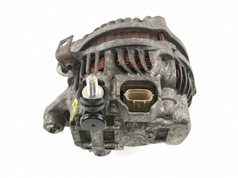 Recambio de alternador para mazda 2 (de) 1.5 g /zy 103 cv 5puertas 5velocidades referencia OEM IAM ZJ3818300 A2TG1391 