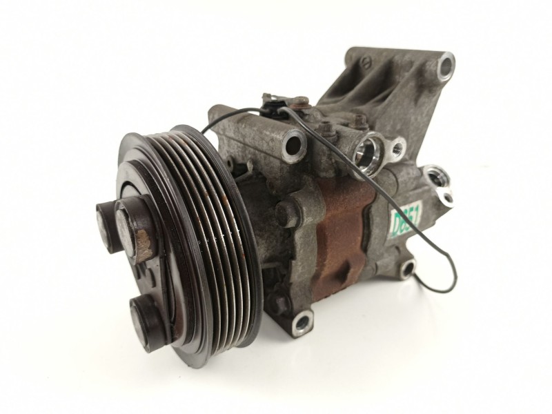 Recambio de compresor aire acondicionado para mazda 2 (de) 1.5 g /zy 103 cv 5puertas 5velocidades referencia OEM IAM D65161K00B 