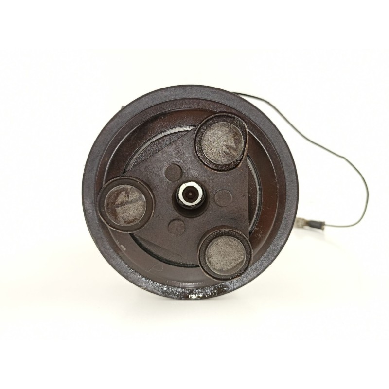 Recambio de compresor aire acondicionado para mazda 2 (de) 1.5 g /zy 103 cv 5puertas 5velocidades referencia OEM IAM D65161K00B 