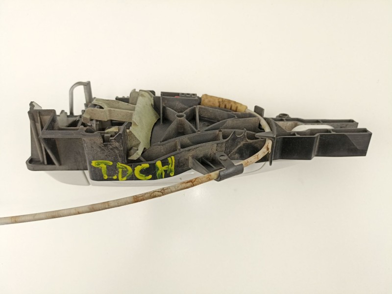 Recambio de manilla trasera derecha para bmw serie 3 berlina (e90) 320d referencia OEM IAM 51217060670  51227199840