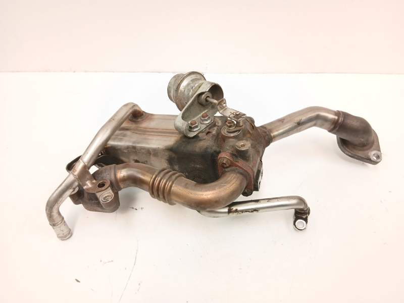 Recambio de enfriador egr para opel astra j (p10) 1.7 cdti (68) referencia OEM IAM 98073074 Y822310006 