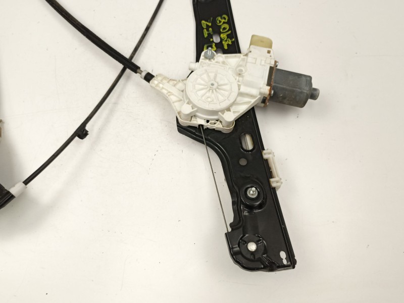 Recambio de elevalunas delantero izquierdo para bmw serie 3 berlina (e90) 320d referencia OEM IAM 7060265 0130822226 7140587