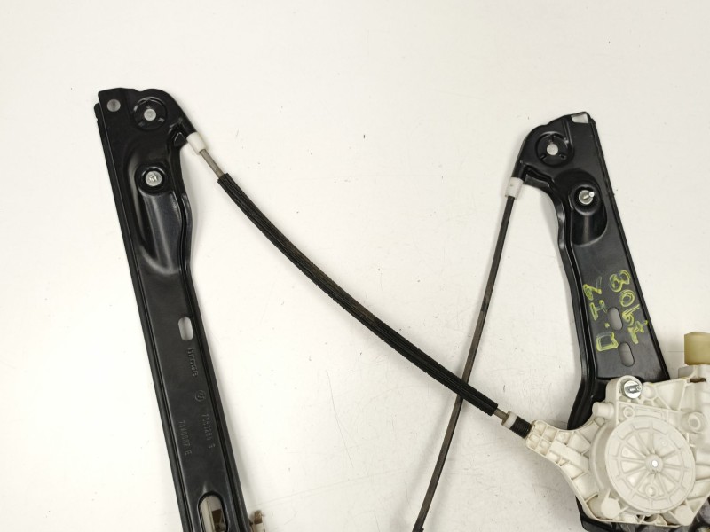 Recambio de elevalunas delantero izquierdo para bmw serie 3 berlina (e90) 320d referencia OEM IAM 7060265 0130822226 7140587