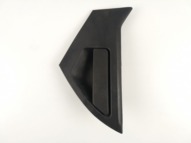 Recambio de manilla trasera derecha para nissan juke 1.5 dci referencia OEM IAM 82606BA61A  