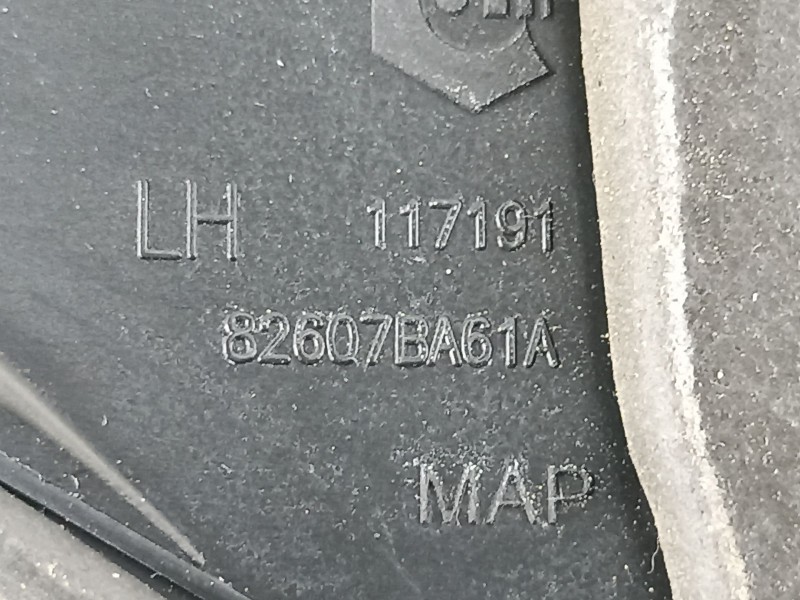 Recambio de manilla trasera izquierda para nissan juke 1.5 dci referencia OEM IAM 82607BA61A  