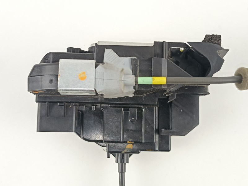 Recambio de cerradura puerta trasera derecha para nissan juke 1.5 dci referencia OEM IAM 82500BA60B  