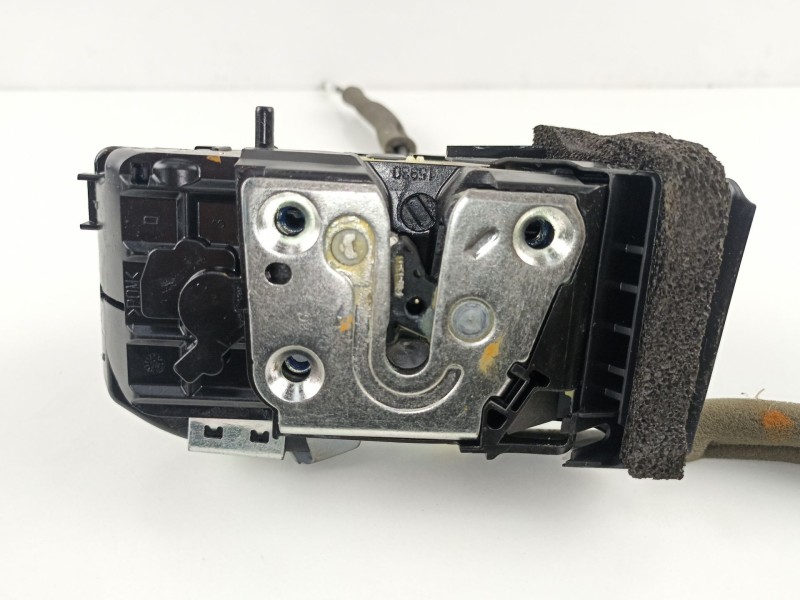 Recambio de cerradura puerta trasera derecha para nissan juke 1.5 dci referencia OEM IAM 82500BA60B  