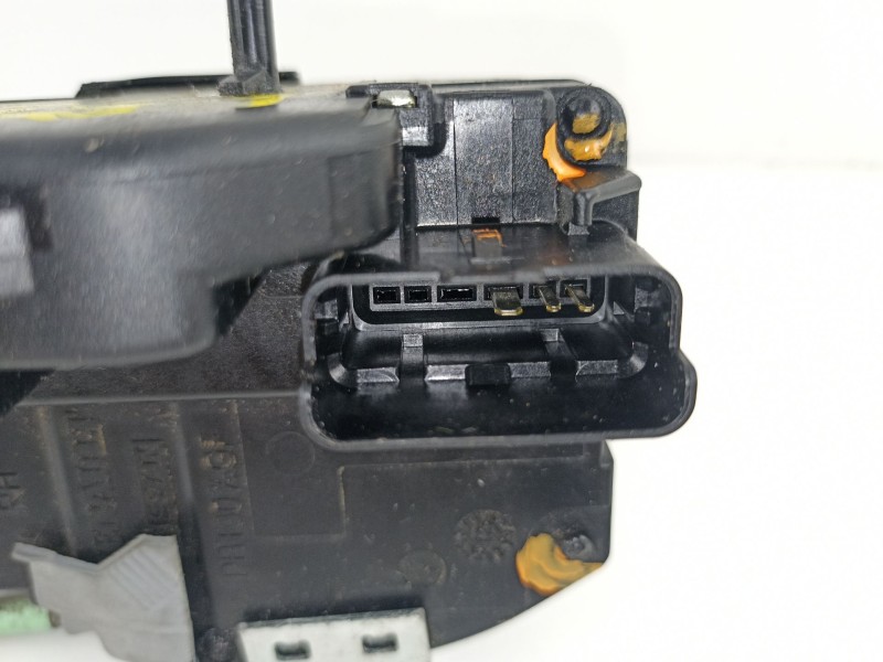 Recambio de cerradura puerta trasera derecha para nissan juke 1.5 dci referencia OEM IAM 82500BA60B  