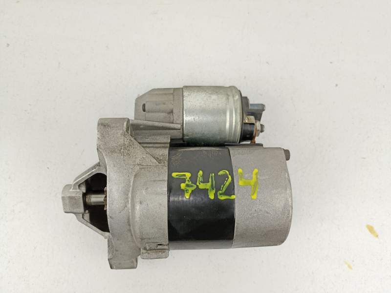 Recambio de motor arranque para dacia sandero 1.2 g - d4f f732 referencia OEM IAM 8200369521  