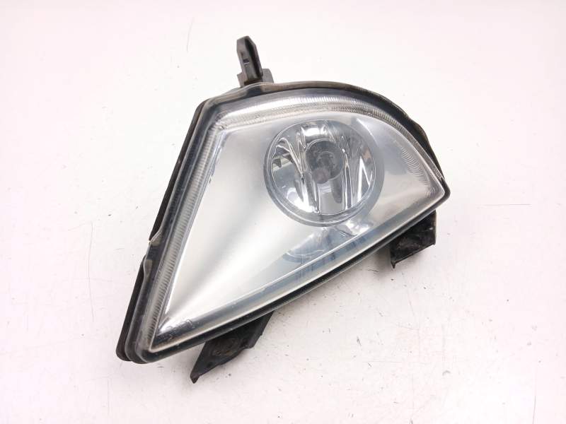 Recambio de antiniebla derecho para ford fiesta v (jh_, jd_) 1.4 16v referencia OEM IAM 2S6115K201AB 89202182 