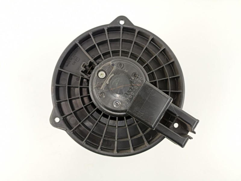 Recambio de motor calefaccion para mazda 2 (de) 1.5 g /zy 103 cv 5puertas 5velocidades referencia OEM IAM DF7161B10 8727000690 H