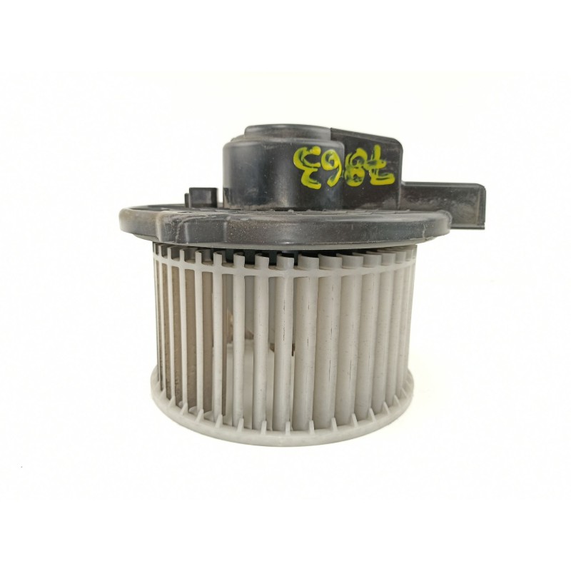 Recambio de motor calefaccion para mazda 2 (de) 1.5 g /zy 103 cv 5puertas 5velocidades referencia OEM IAM DF7161B10 8727000690 H