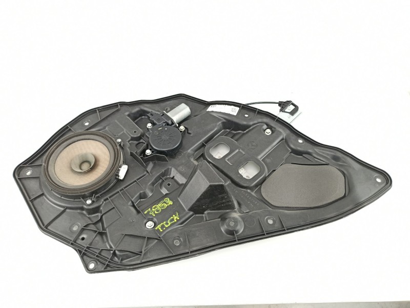 Recambio de elevalunas trasero derecho para mazda 2 (de) 1.5 g /zy 103 cv 5puertas 5velocidades referencia OEM IAM D6517297XB 71