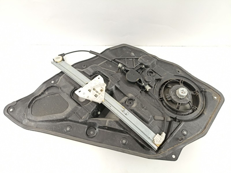 Recambio de elevalunas trasero derecho para mazda 2 (de) 1.5 g /zy 103 cv 5puertas 5velocidades referencia OEM IAM D6517297XB 71