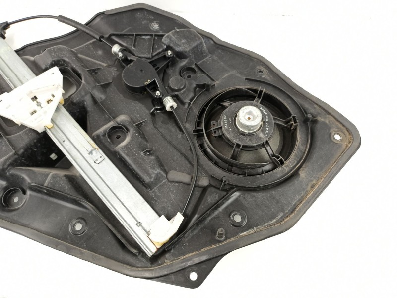 Recambio de elevalunas trasero derecho para mazda 2 (de) 1.5 g /zy 103 cv 5puertas 5velocidades referencia OEM IAM D6517297XB 71