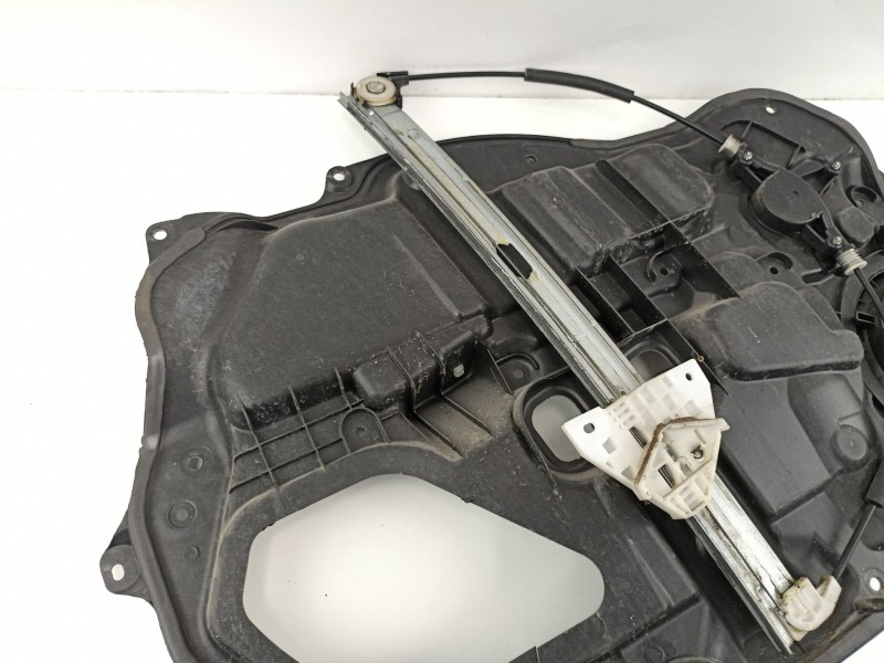 Recambio de elevalunas delantero derecho para mazda 2 (de) 1.5 g /zy 103 cv 5puertas 5velocidades referencia OEM IAM D6515897XB 