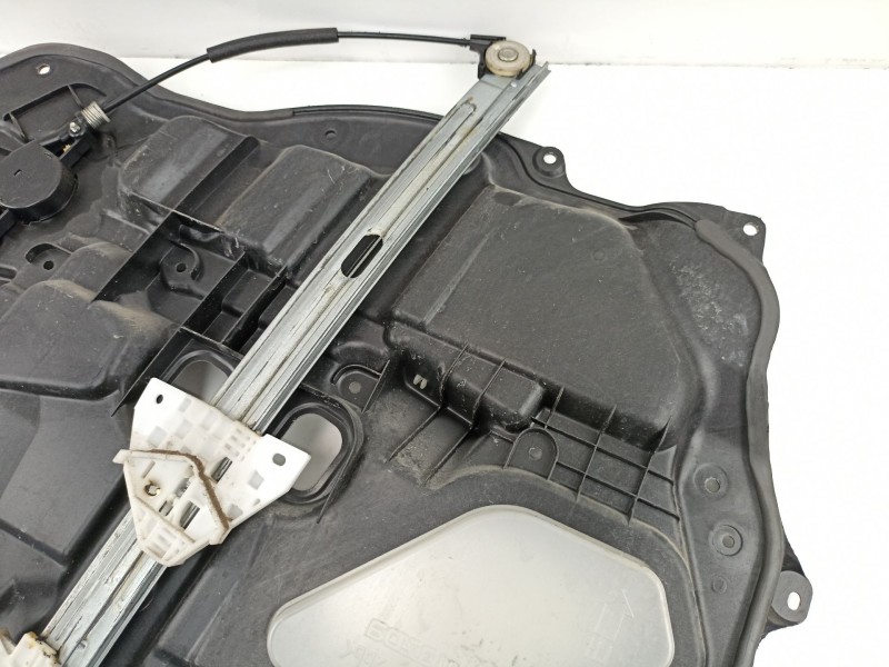 Recambio de elevalunas delantero izquierdo para mazda 2 (de) 1.5 g /zy 103 cv 5puertas 5velocidades referencia OEM IAM D6515997X