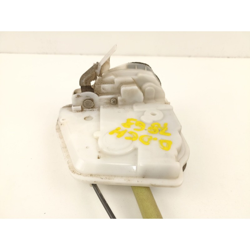 Recambio de cerradura puerta delantera derecha para mazda 2 (de) 1.5 g /zy 103 cv 5puertas 5velocidades referencia OEM IAM DF735