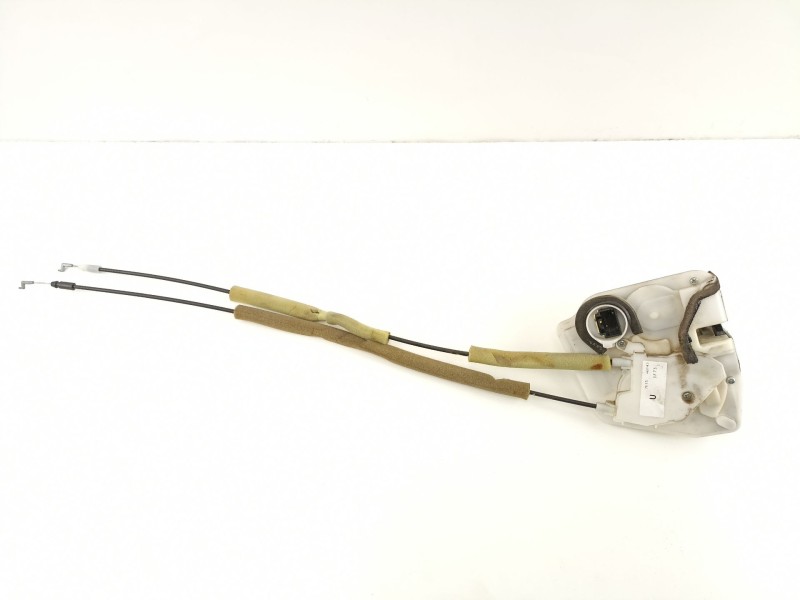 Recambio de cerradura puerta delantera derecha para mazda 2 (de) 1.5 g /zy 103 cv 5puertas 5velocidades referencia OEM IAM DF735