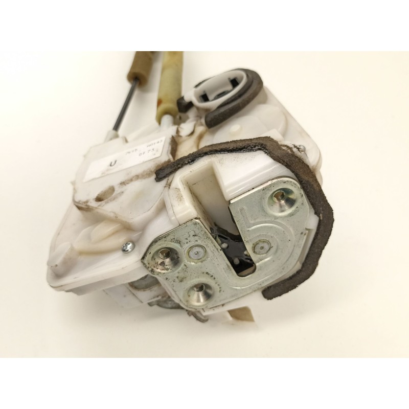 Recambio de cerradura puerta delantera derecha para mazda 2 (de) 1.5 g /zy 103 cv 5puertas 5velocidades referencia OEM IAM DF735