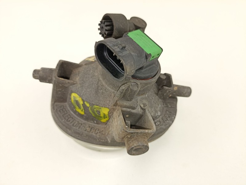 Recambio de antiniebla derecho para mazda 2 (de) 1.5 g /zy 103 cv 5puertas 5velocidades referencia OEM IAM D01N51680A 11461009 