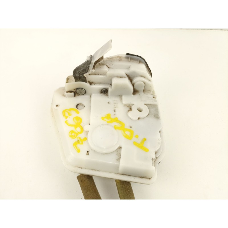 Recambio de cerradura puerta trasera derecha para mazda 2 (de) 1.5 g /zy 103 cv 5puertas 5velocidades referencia OEM IAM D651723