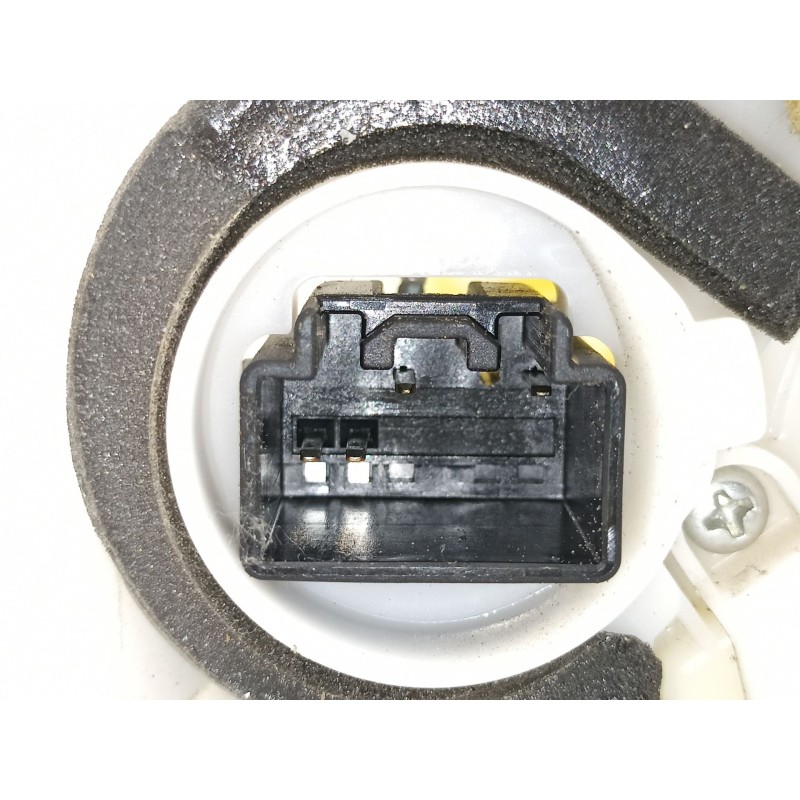 Recambio de cerradura puerta trasera izquierda para mazda 2 (de) 1.5 g /zy 103 cv 5puertas 5velocidades referencia OEM IAM D6517