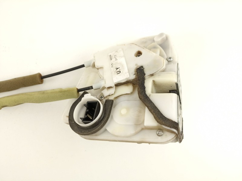 Recambio de cerradura puerta delantera izquierda para mazda 2 (de) 1.5 g /zy 103 cv 5puertas 5velocidades referencia OEM IAM DF7