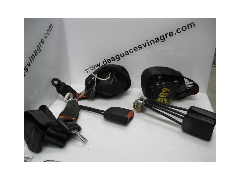 Recambio de cinturones traseros : seat cordoba : 2.0 5v [1993] para seat cordoba 2.0 5v referencia OEM IAM   