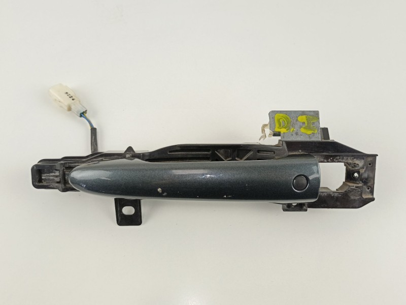 Recambio de manilla delantera izquierda para mazda 2 (de) 1.5 g /zy 103 cv 5puertas 5velocidades referencia OEM IAM D6515942XE  