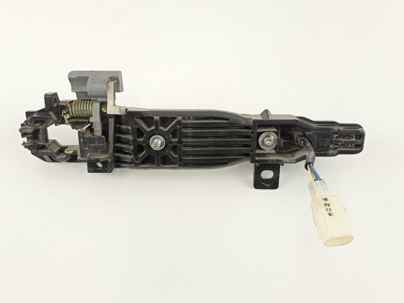 Recambio de manilla delantera izquierda para mazda 2 (de) 1.5 g /zy 103 cv 5puertas 5velocidades referencia OEM IAM D6515942XE  