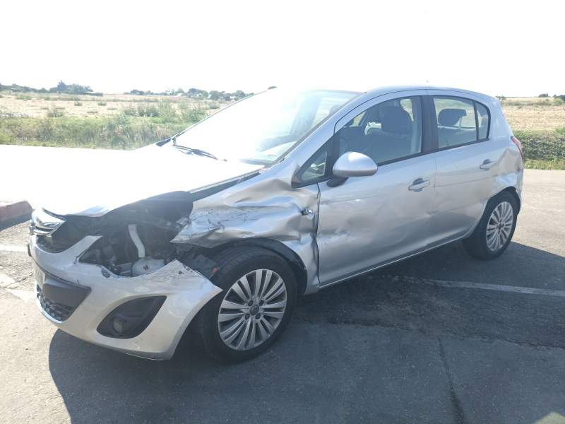 opel corsa d del año 2014