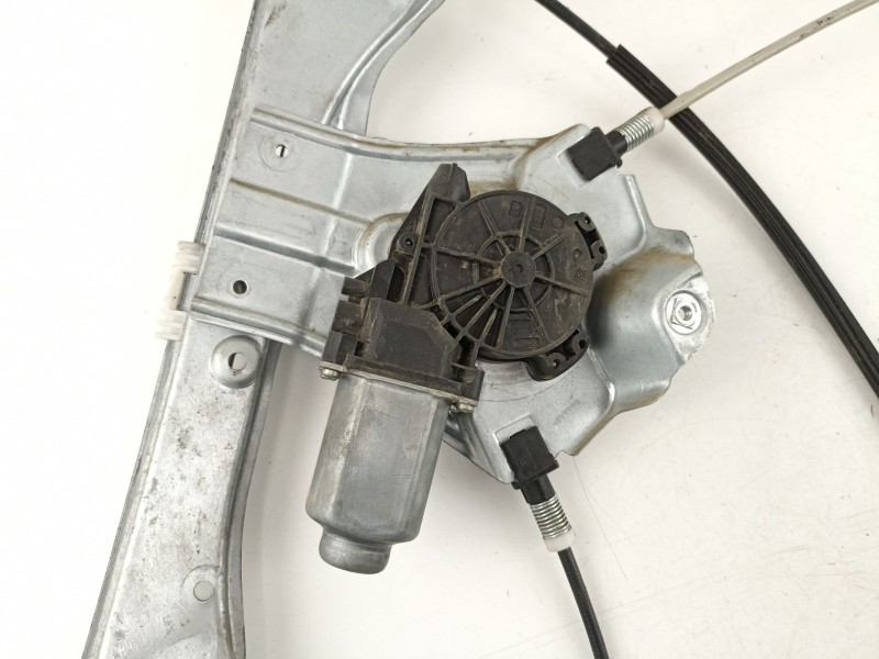 Recambio de elevalunas delantero derecho para renault clio grandtour business referencia OEM IAM 8200291147 981283203 