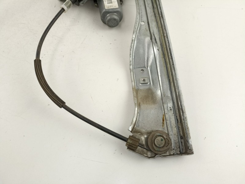 Recambio de elevalunas delantero derecho para renault clio grandtour business referencia OEM IAM 8200291147 981283203 