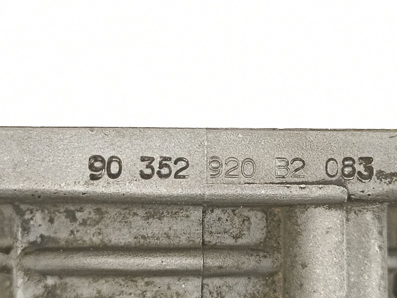 Recambio de caja mariposa para opel calibra 2.0 g referencia OEM IAM 90352920  