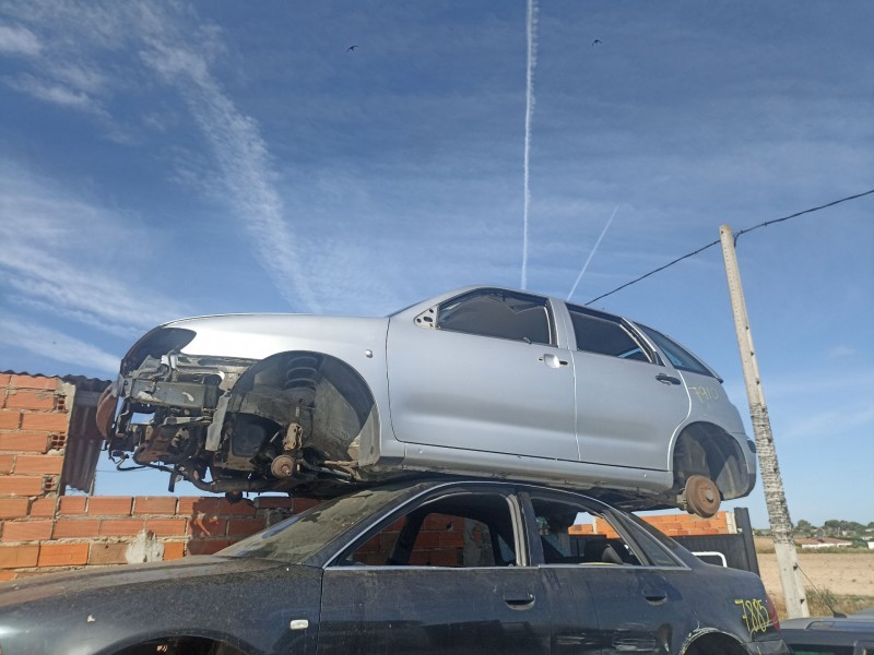 seat ibiza (6k1) del año 2001