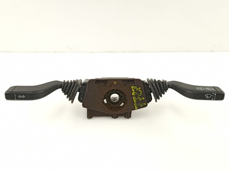 Recambio de mando luces y limpias para opel calibra 2.0 g referencia OEM IAM 90306520  90196158