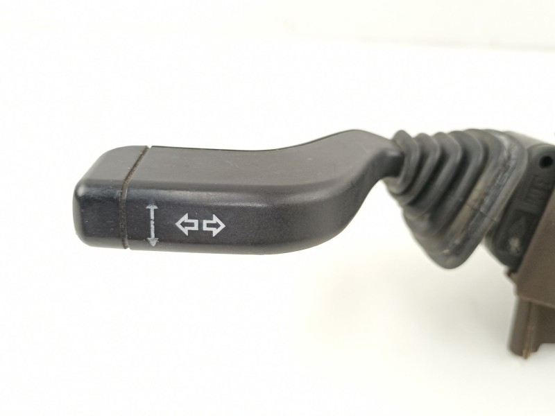 Recambio de mando luces y limpias para opel calibra 2.0 g referencia OEM IAM 90306520  90196158