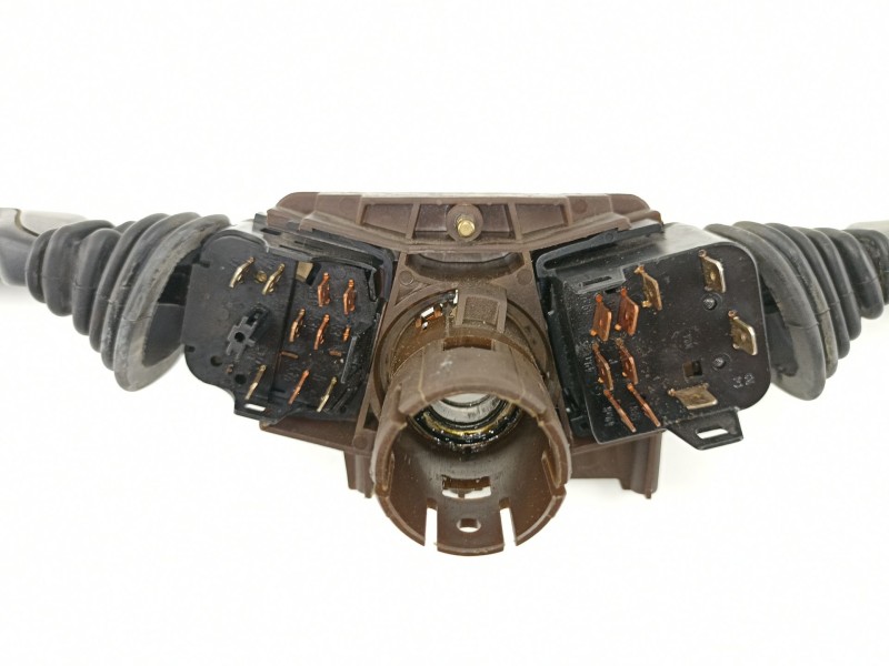 Recambio de mando luces y limpias para opel calibra 2.0 g referencia OEM IAM 90306520  90196158