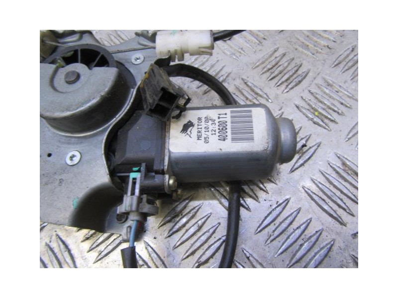 Recambio de elevalunas elec. tra. dch. : nissan primera : 2.0 td (d-cd20) (89,76cv) 5p [2000] para nissan primera 2.0 td (d-cd20